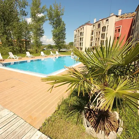 менада рокамар Царево