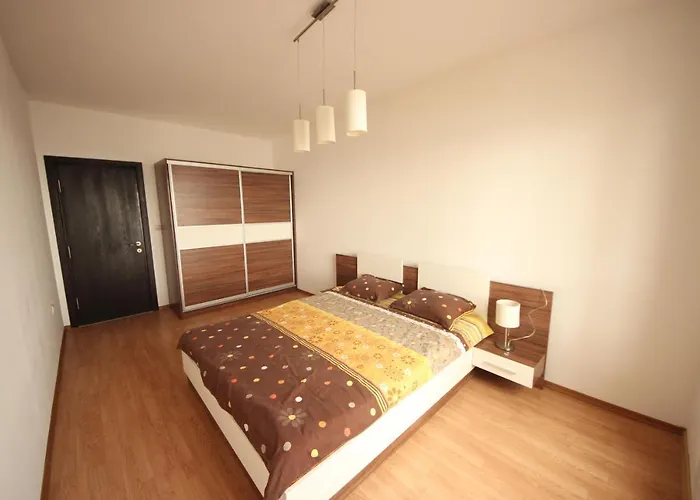 Menada Rocamar * ツァレヴォ